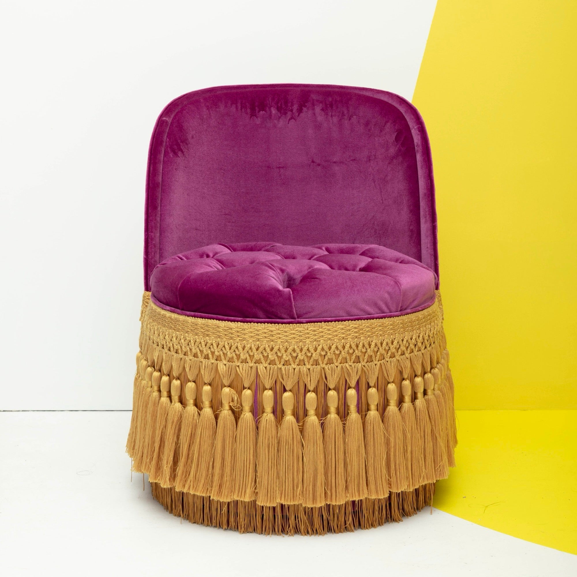 First Edition Queen Elizabeth Tufted & Tasseled Velvet Barrel Chair