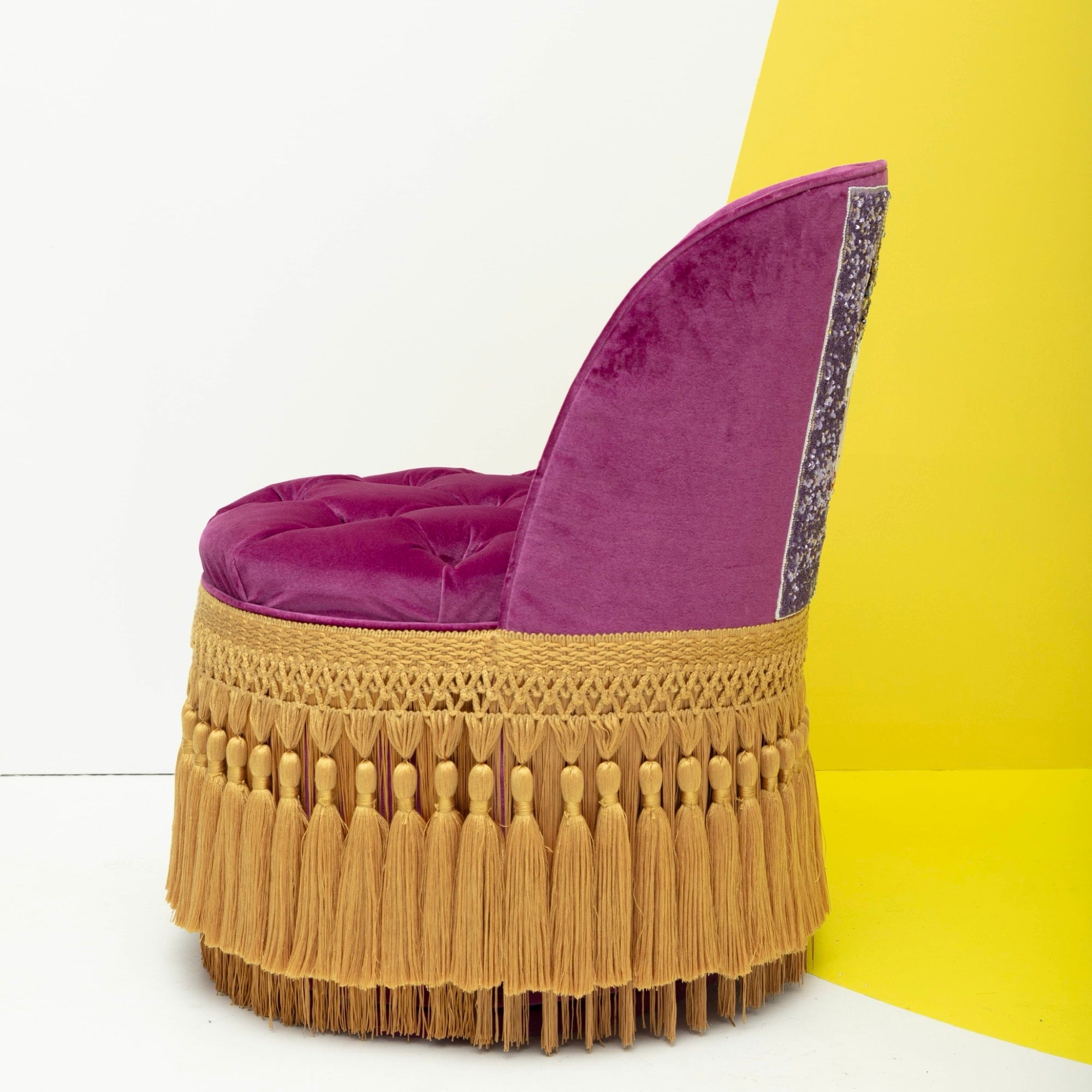 First Edition Queen Elizabeth Tufted & Tasseled Velvet Barrel Chair