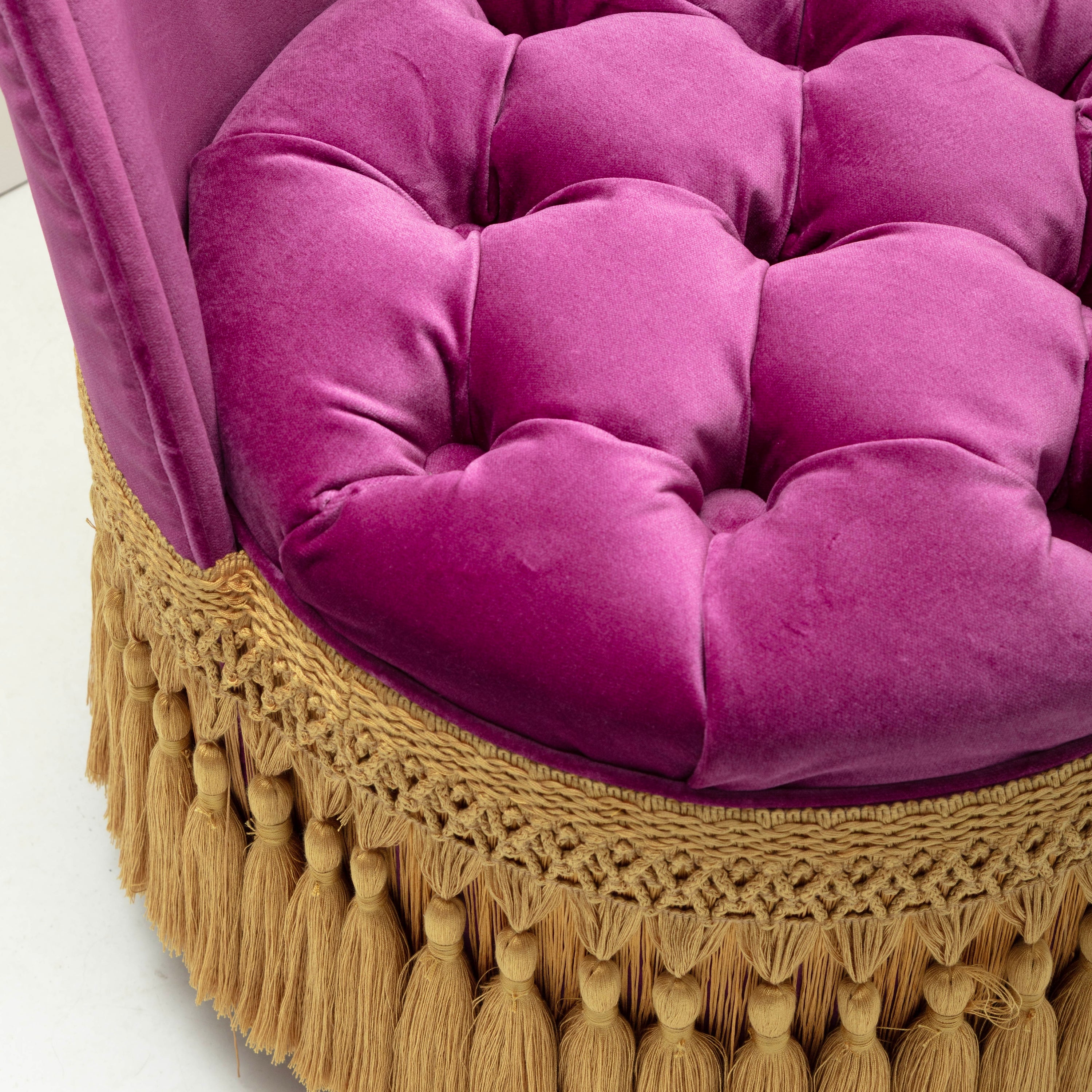 First Edition Queen Elizabeth Tufted & Tasseled Velvet Barrel Chair
